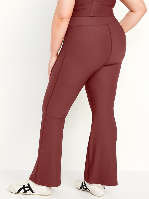 L'image numéro 8 présente Legging PowerSoft évasé côtelé à taille très haute