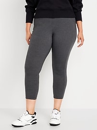 Voir une image plus grande du produit 7 de 8. Legging à taille haute avec poches latérales longueur 7/8