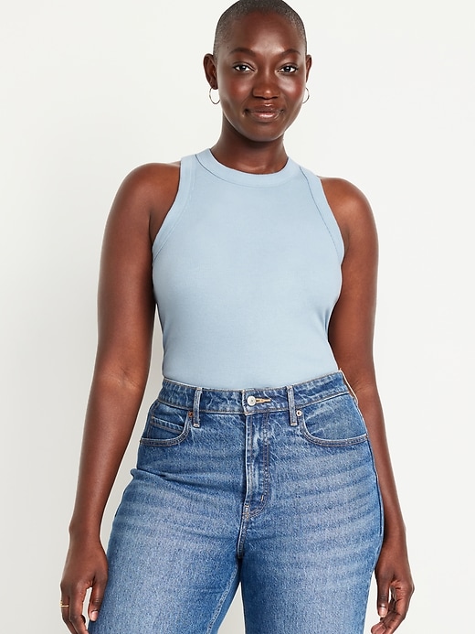 L'image numéro 5 présente Camisole courte moulante