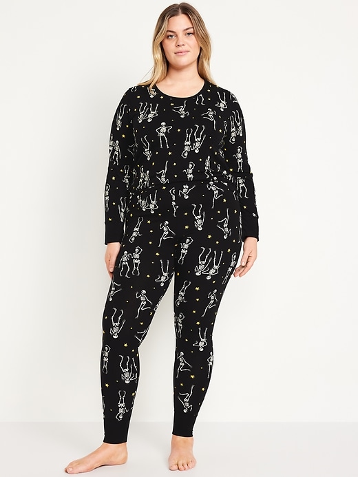 Image number 7 showing, Halloween Print Pajama Set