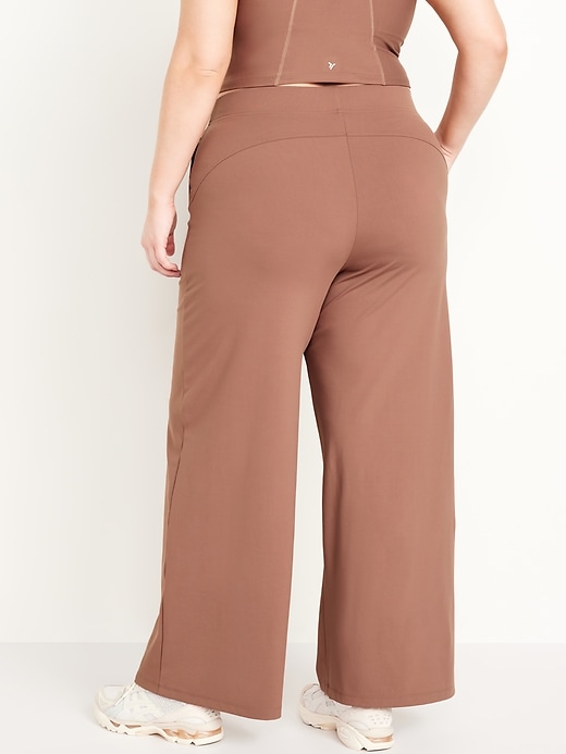 L'image numéro 7 présente Pantalon de tailleur PowerSoft à taille haute