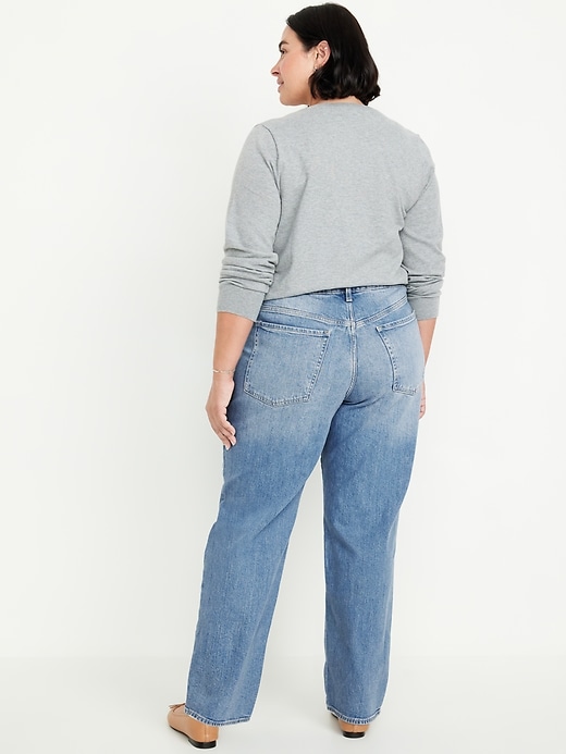 L'image numéro 8 présente Jean OG ample déchiré à taille haute