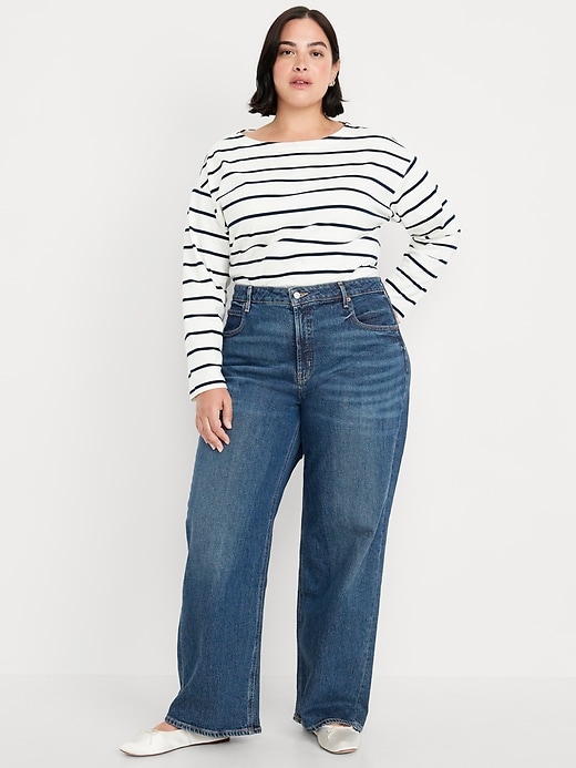 Image number 7 showing, Extra High-Waisted Sky-Hi Wide-Leg Jeans