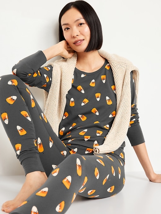 Image number 3 showing, Halloween Print Pajama Set