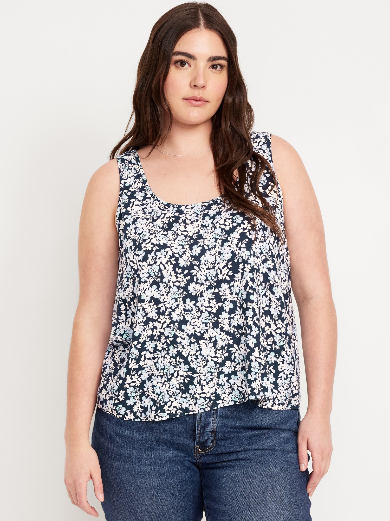 Sleeveless Shell Tank