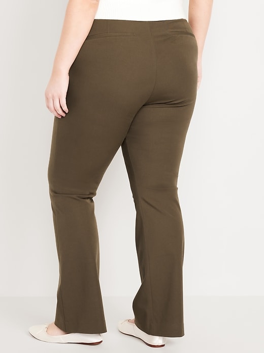 L'image numéro 7 présente Pantalon Pixie évasé à taille haute