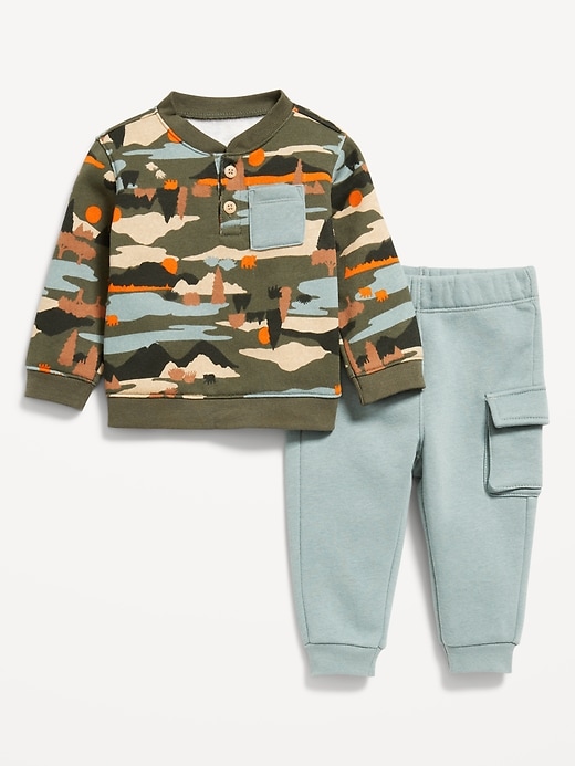 Voir une image plus grande du produit 1 de 2. Ensemble de chandail henley et pantalon cargo en coton ouaté pour bébé