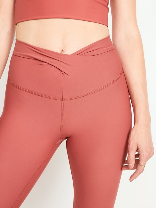 Image number 3 showing, Extra High-Waisted PowerSoft Twist-Front Leggings