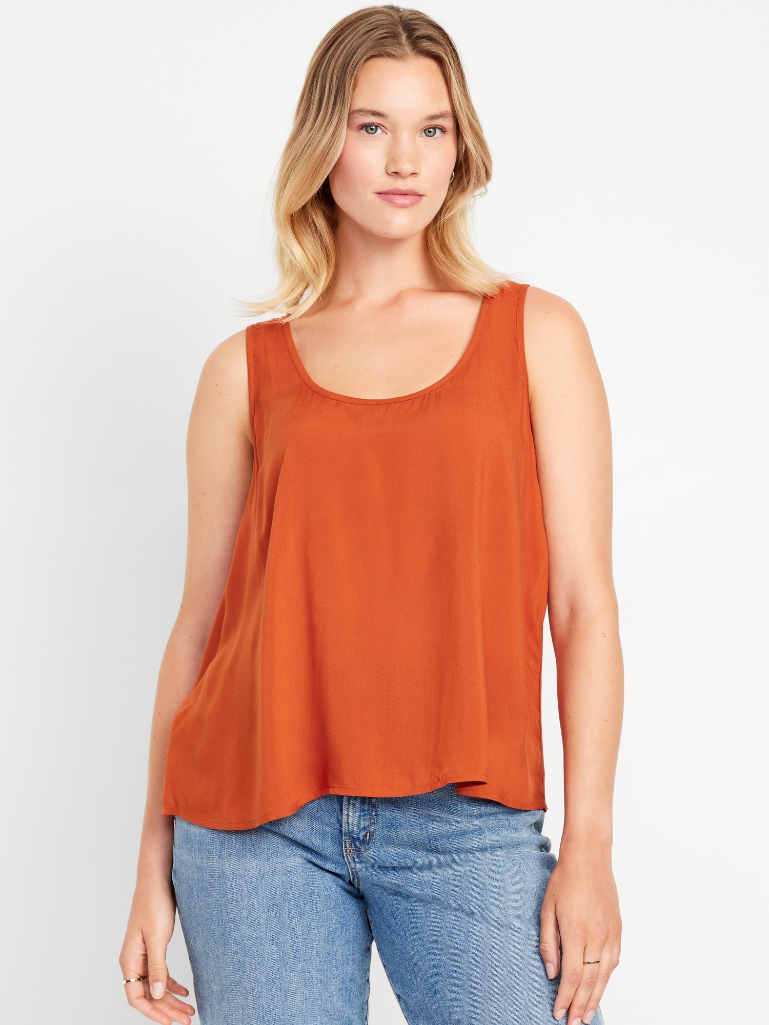 Sleeveless Shell Tank