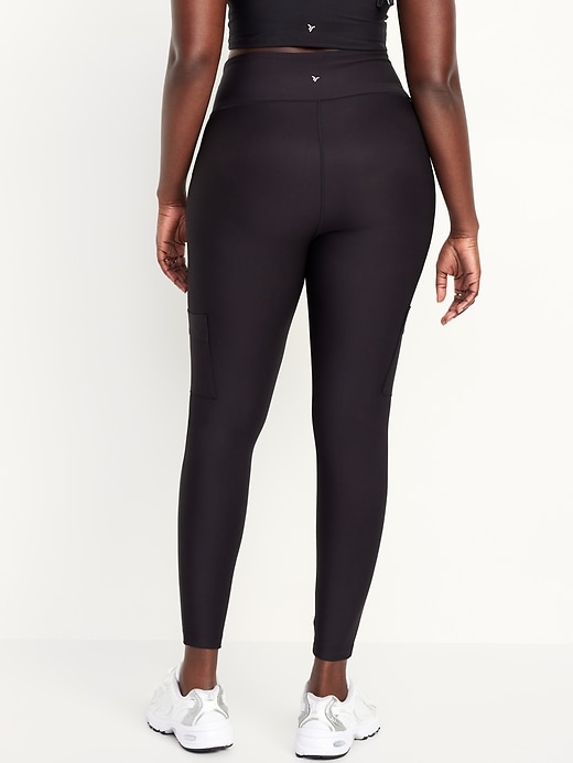 L'image numéro 5 présente Legging cargo PowerSoft à taille haute longueur 7/8