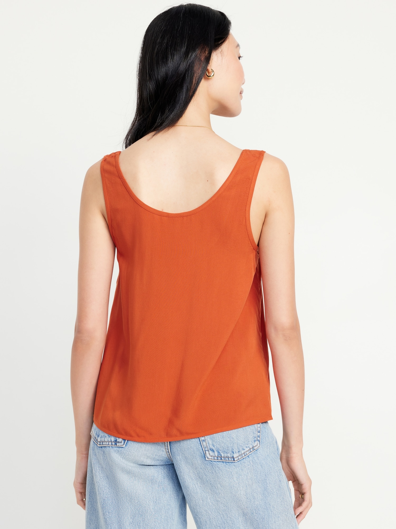 Sleeveless Shell Tank