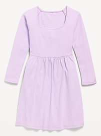 Voir une image plus grande du produit 3 de 4. Robe ajustée et évasée à encolure carrée à manches longues pour fille