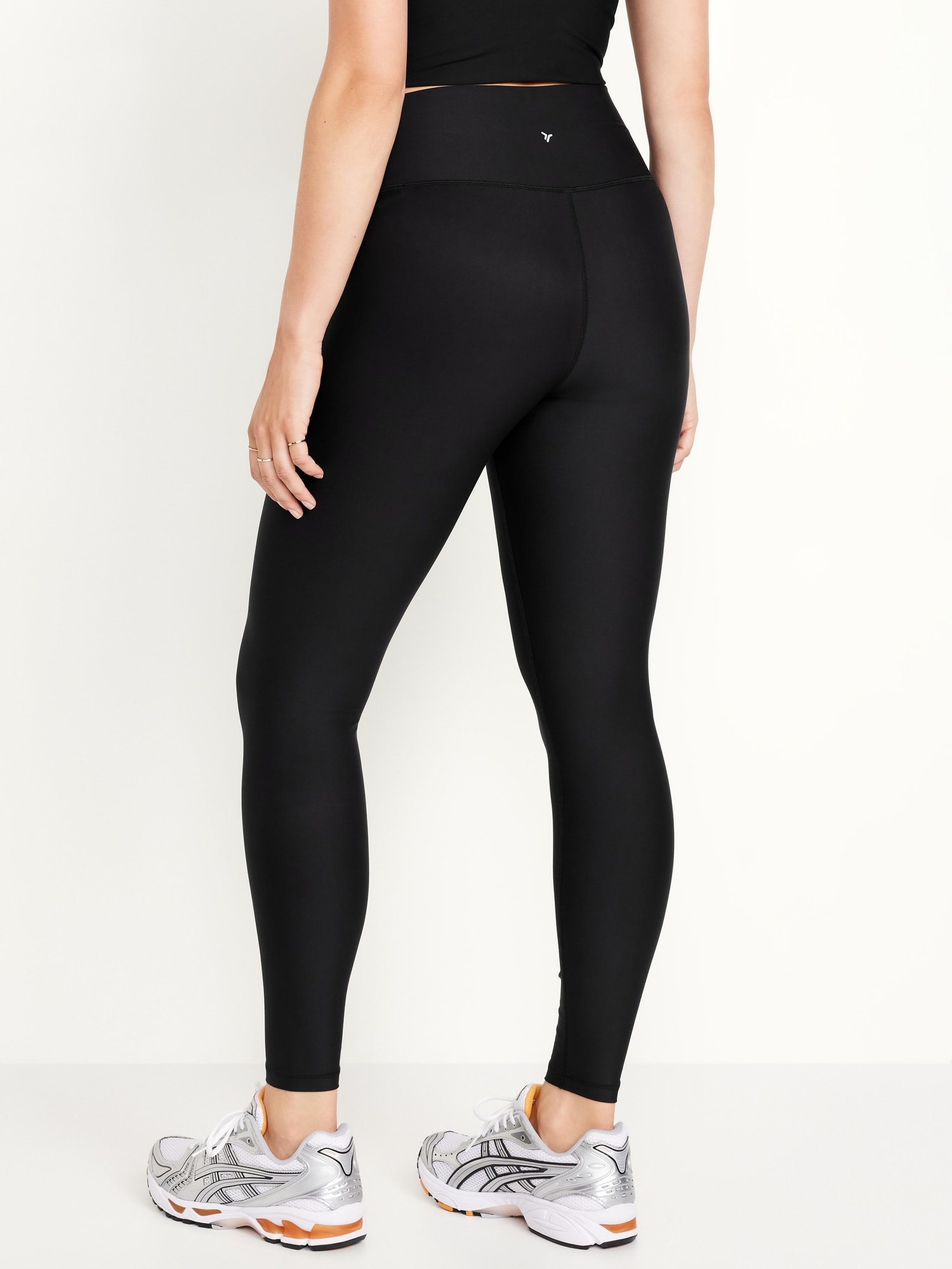 Extra High-Waisted PowerSoft Twist-Front Leggings