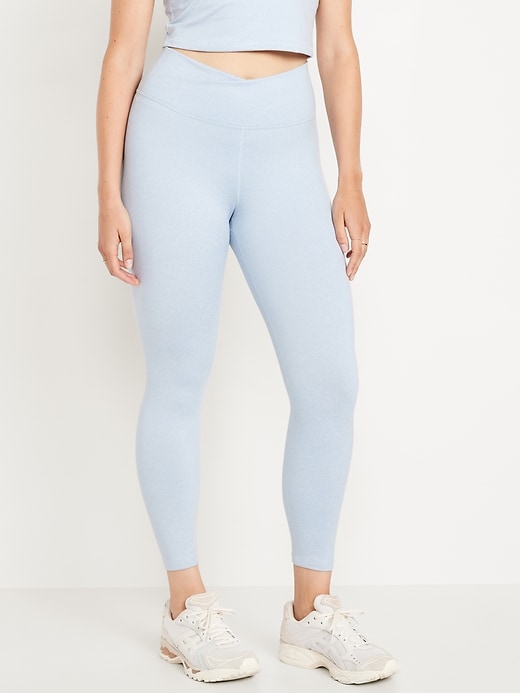 L'image numéro 4 présente Legging NuageConfo à taille très haute longueur 7/8