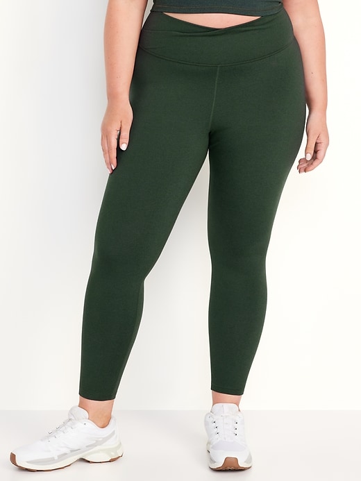 L'image numéro 6 présente Legging NuageConfo à taille très haute longueur 7/8