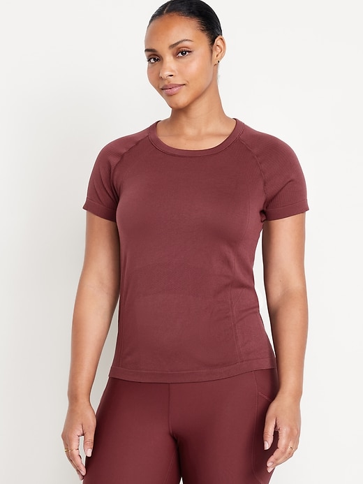 Image number 5 showing, Fitted Seamless T-Shirt