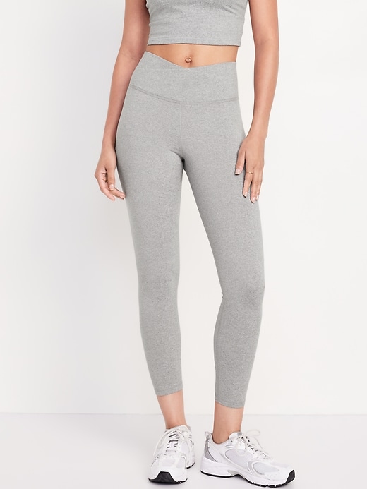 L'image numéro 1 présente Legging NuageConfo à taille très haute longueur 7/8