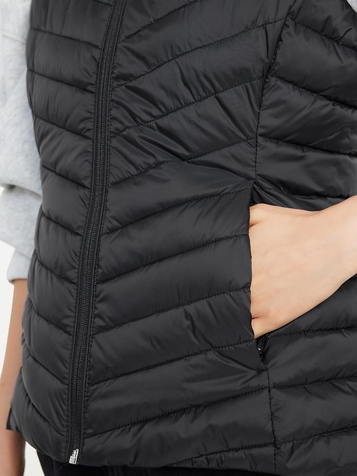 Image number 5 showing, Narrow-Channel Puffer Vest