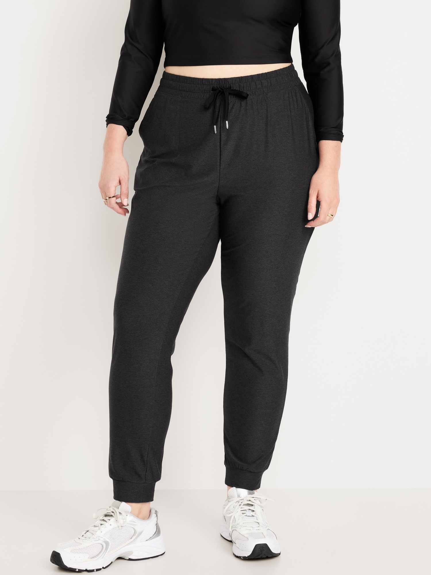 High-Waisted CloudMotion Joggers