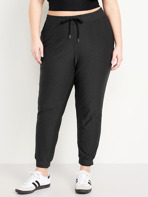 Image number 7 showing, High-Waisted CloudMotion Joggers