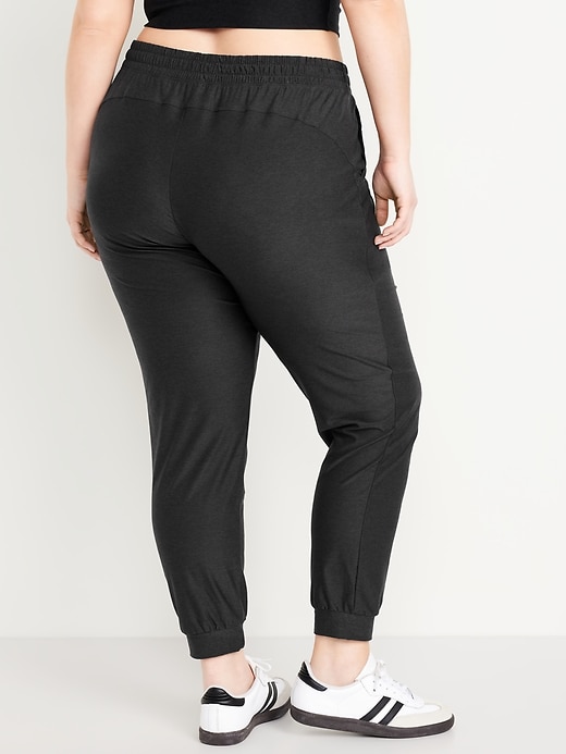 Image number 8 showing, High-Waisted CloudMotion Joggers