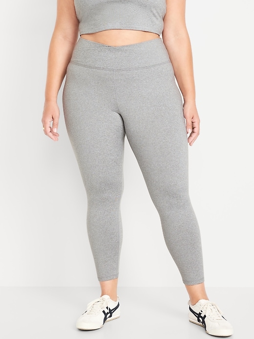 L'image numéro 6 présente Legging NuageConfo à taille très haute longueur 7/8