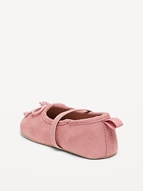 Voir une image plus grande du produit 3 de 4. Ballerines en similisuède pour bébé