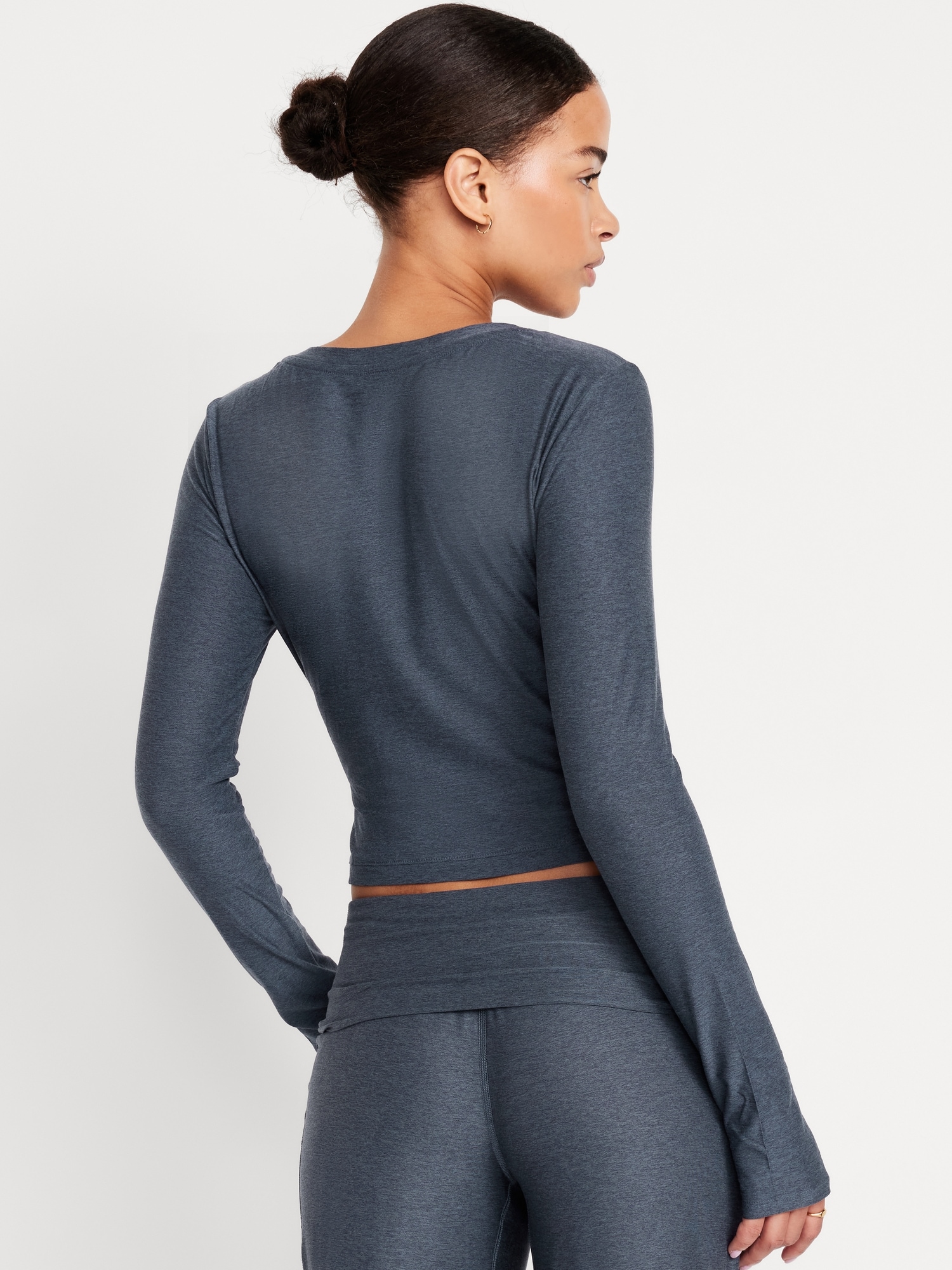 CloudMotion Wrap-Front Top