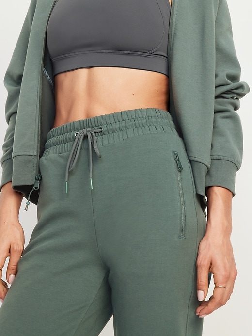 Image number 3 showing, High-Waisted Dynamic Fleece Jogger Sweatpants