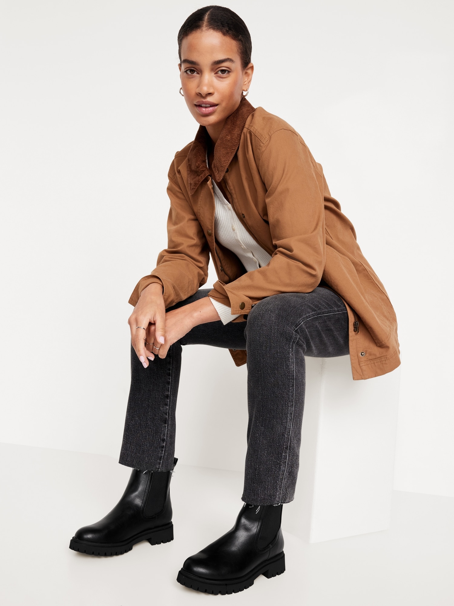 Chunky Heel Chelsea Boot