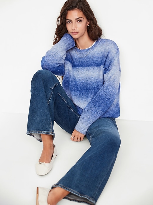 Image number 3 showing, Cozy Crew-Neck Ombré Sweater