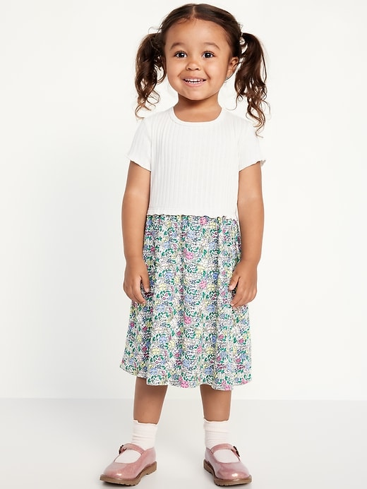 Voir une image plus grande du produit 1 de 3. Robe à motif à manches courtes pour toute-petite fille