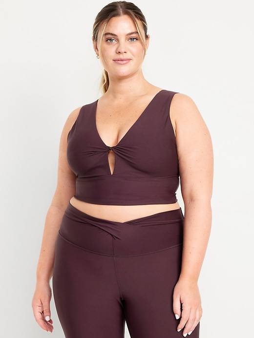 L'image numéro 7 présente Soutien-gorge de sport PowerSoft long torsadé à maintien léger