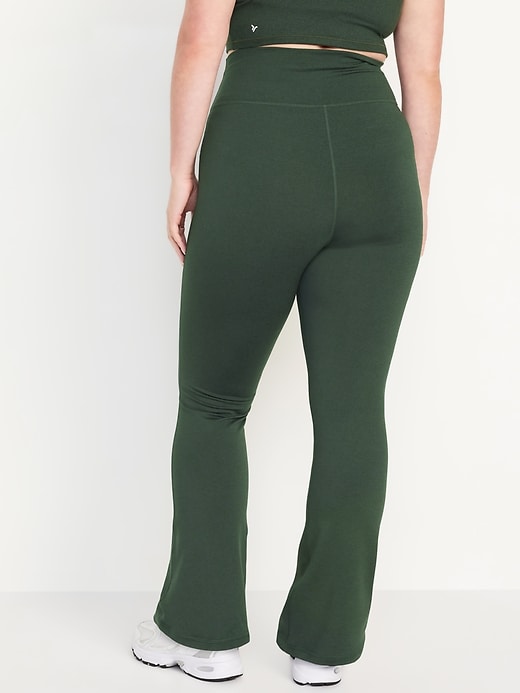 L'image numéro 5 présente Legging NuageConfo semi-évasé à taille très haute