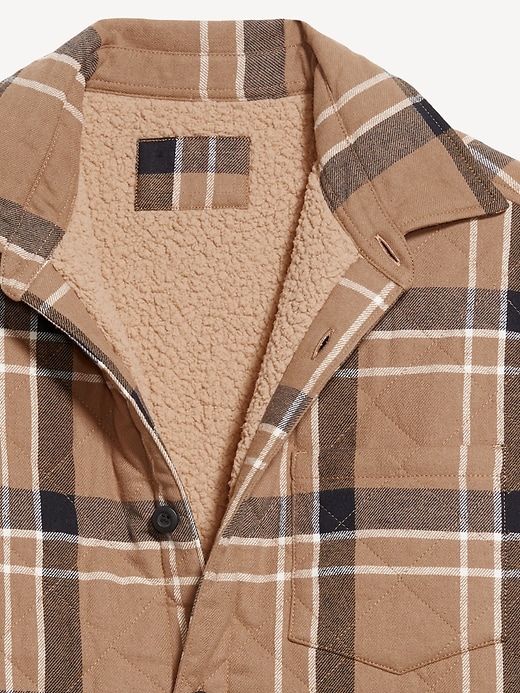 L'image numéro 5 présente Veste-chemise matelassée doublée en Sherpa