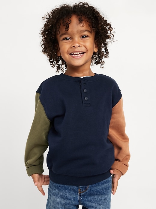 Voir une image plus grande du produit 1 de 3. Chandail henley surdimensionné ras du cou pour tout-petit garçon