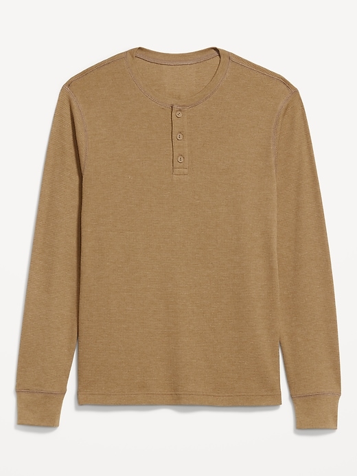 L'image numéro 4 présente T-shirt henley gaufré