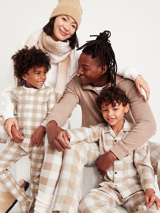 L'image numéro 4 présente Pyjama ajusté à imprimé unisexe pour enfant
