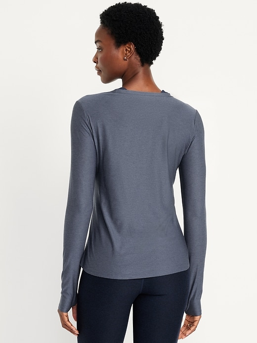 Image number 2 showing, CloudMotion Base Layer Top
