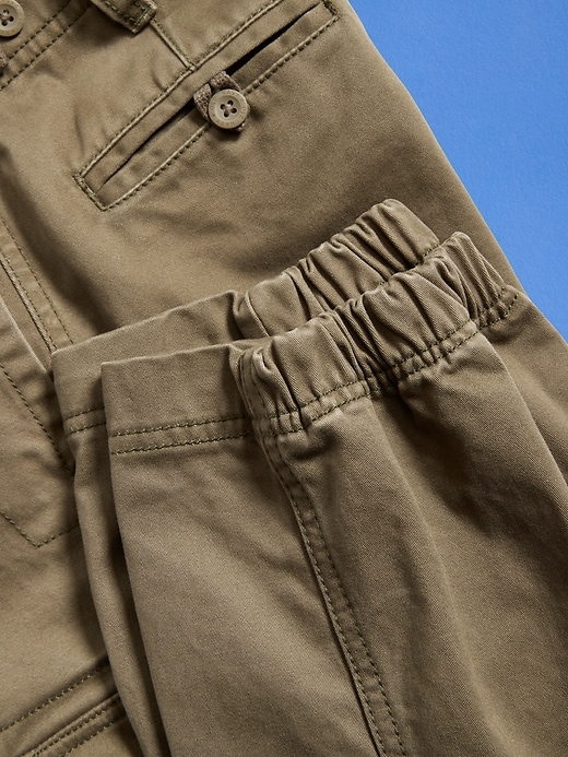 L'image numéro 6 présente Pantalon cargo 94 pour garçon