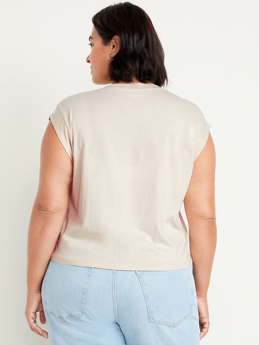 Image number 8 showing, Sleeveless V-Neck Top