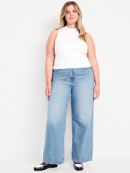 L'image numéro 6 présente Jean coupe généreuse jambe large à taille haute