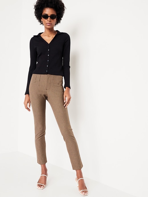 L'image numéro 3 présente Pantalon Pixie élégant ajusté à taille très haute