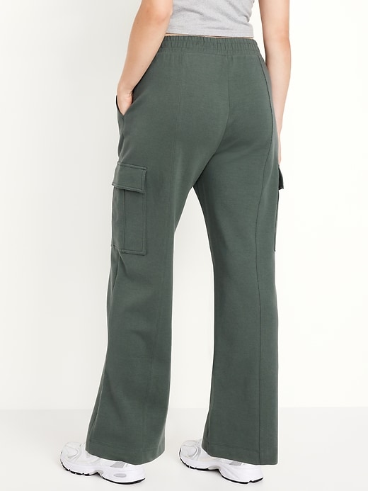 Image number 5 showing, High-Waisted Dynamic Fleece Cargo Pants