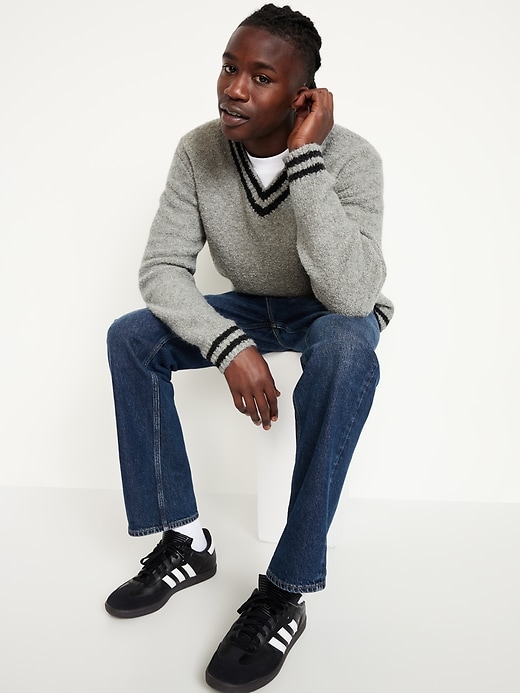 Image number 7 showing, V-Neck Bouclé Sweater