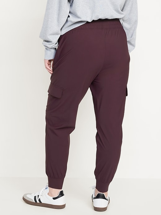 L'image numéro 5 présente Pantalon de jogging cargo Tech élégant à taille haute