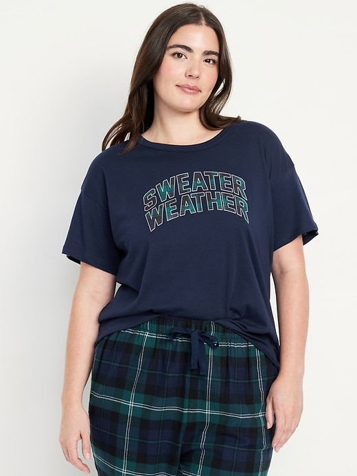 Image number 5 showing, Matching Holiday-Graphic T-Shirt for Women