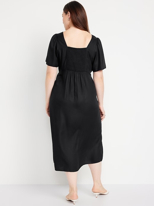 Image number 7 showing, Button-Down Crepe Midi Dress