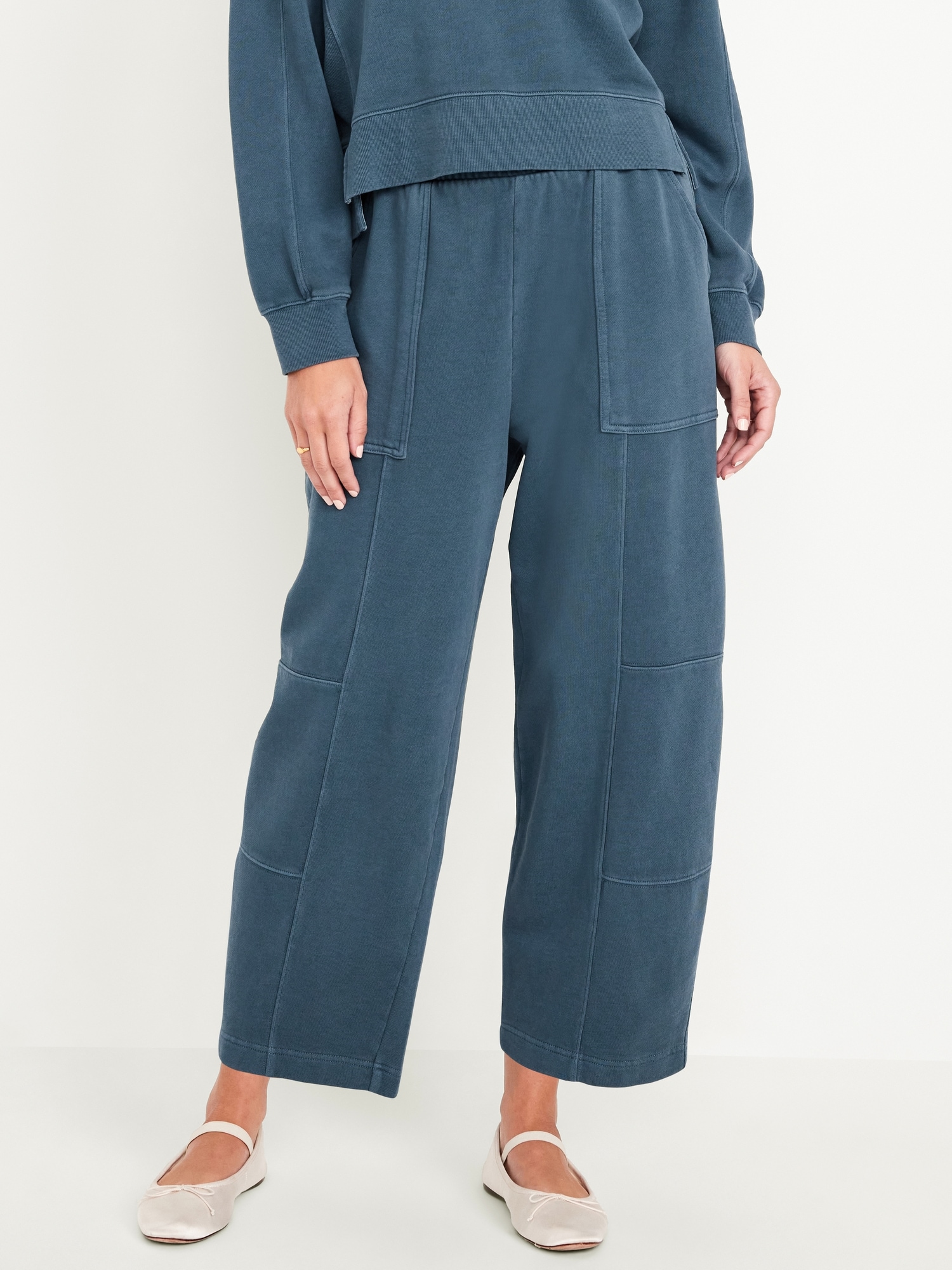 Extra High-Waisted SoComfy Seamed Barrel-Leg Sweatpants