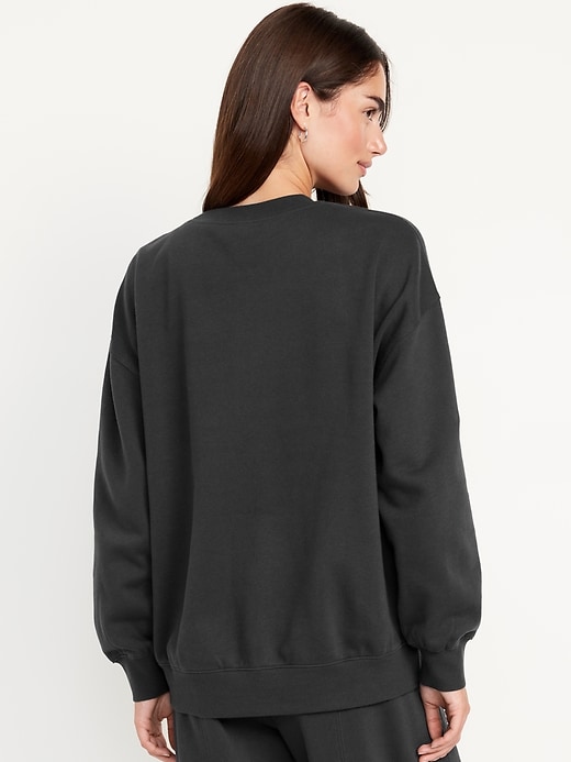 Image number 2 showing, SoComfy Oversized Graphic Sweatshirt